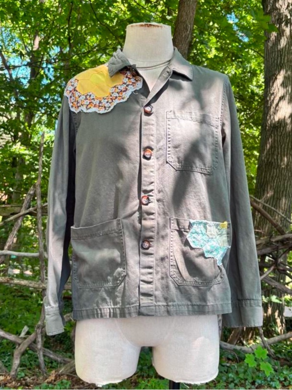 Upcycled light Jacket - Picture 2 of 4